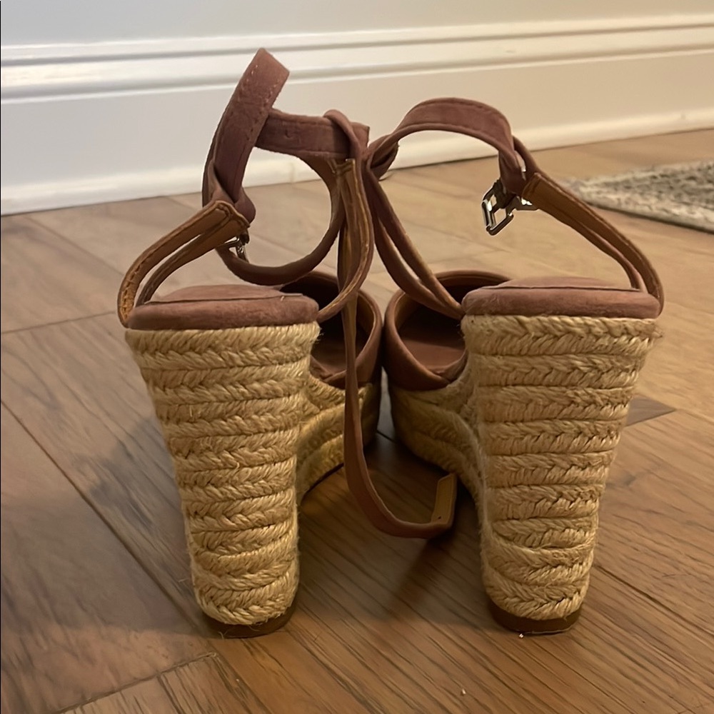 Women's Suede Wedge Espadrilles - Picture 3 of 3